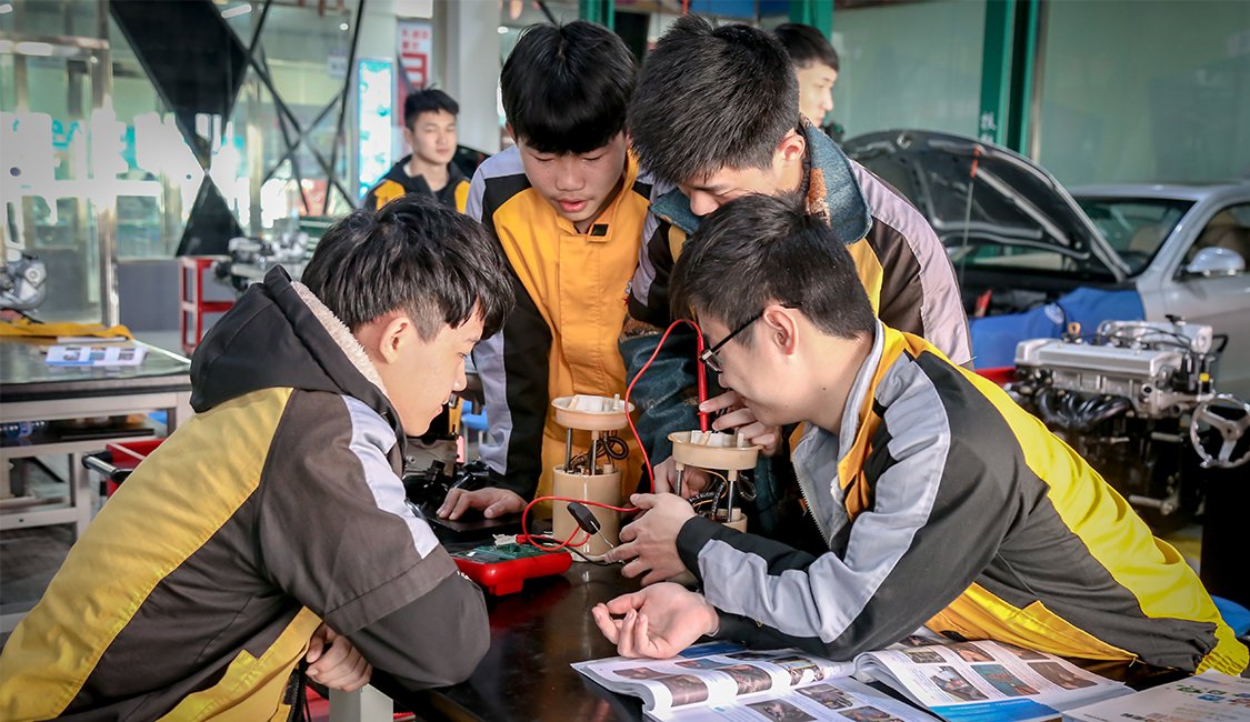 實操整車檢測維修