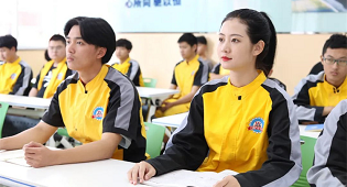 【重要資訊】 教育部《意見》解讀：職業(yè)教育不是“低層次教育”，更不是“淘汰教育”