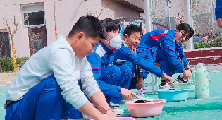 請家長放心把孩子交給我們吧!