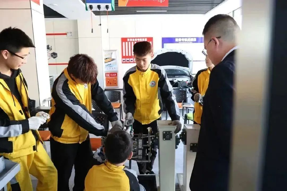 想學技能就選它!五大創就業率超高的專業!