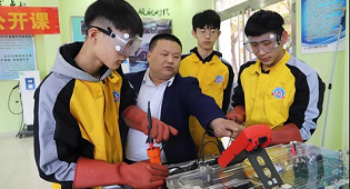 新能源汽車高速發展，為什么人才缺口那么大？